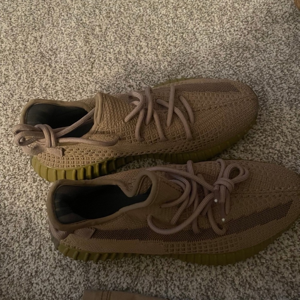 YEEZY BOOST 350 “EARTH”